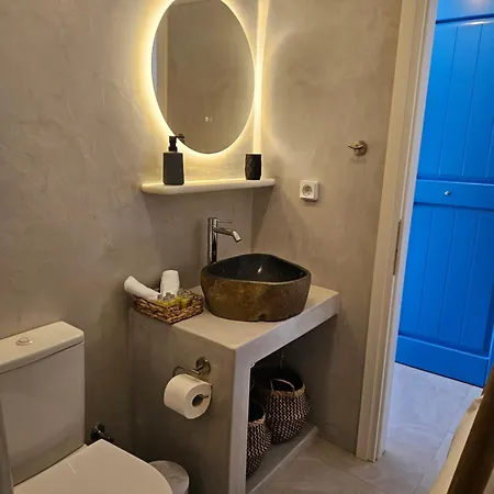 Parian Nissos Harmony Living *