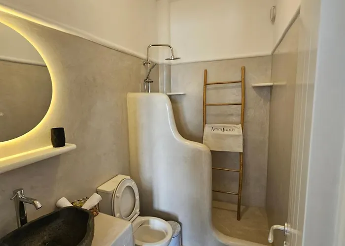 Parian Nissos Harmony Living Apartment